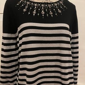 Alfred Dunner Stunning Sweater Bedazzled neckline striped metallic silver & blk
